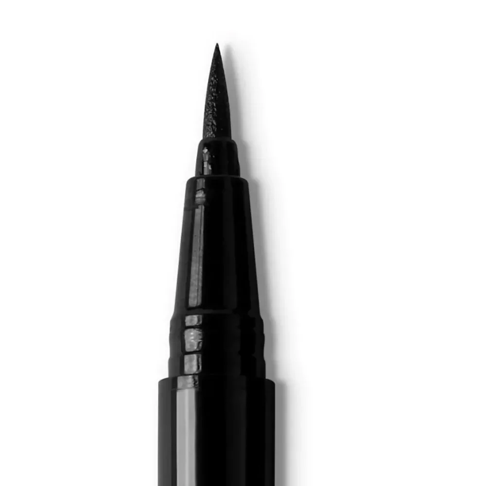 Beauty Vault Felt Tip Eyeliner in Black long wearing, waterproof clean lines new
